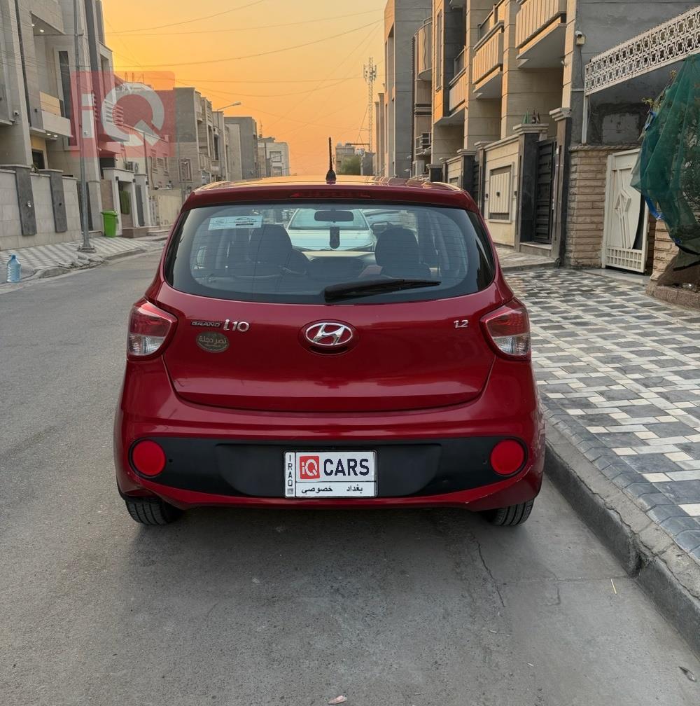 هيونداي i10
